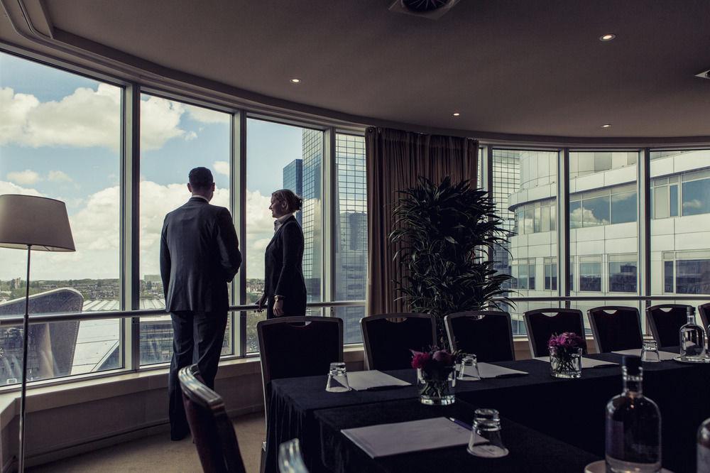 Rotterdam Marriott Hotel Exterior photo The boardroom at the 100th floor of the tower